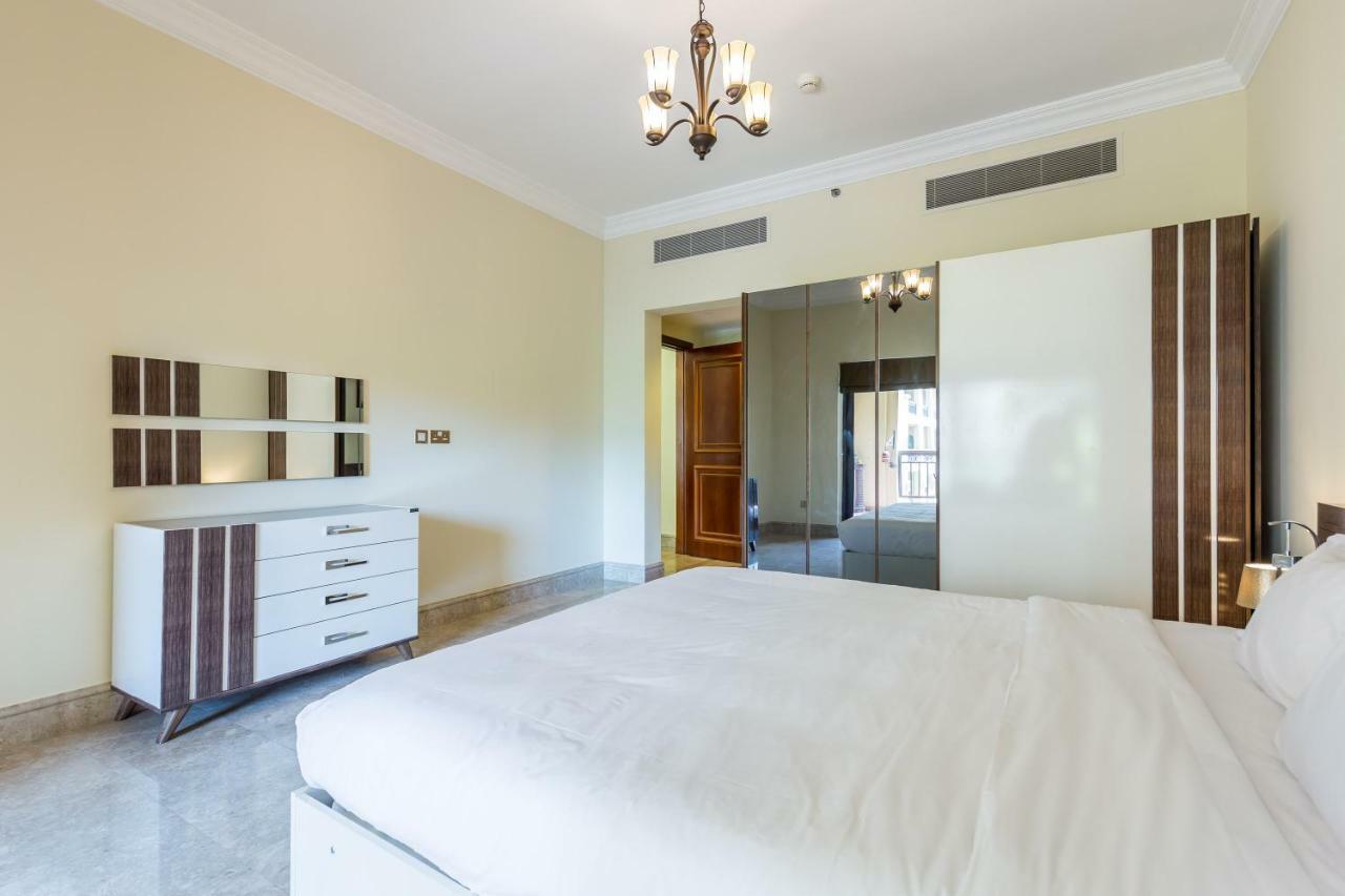 Apartment Beachfront Two Bedrooms On Palm Jumeirah By Deluxe Homes *