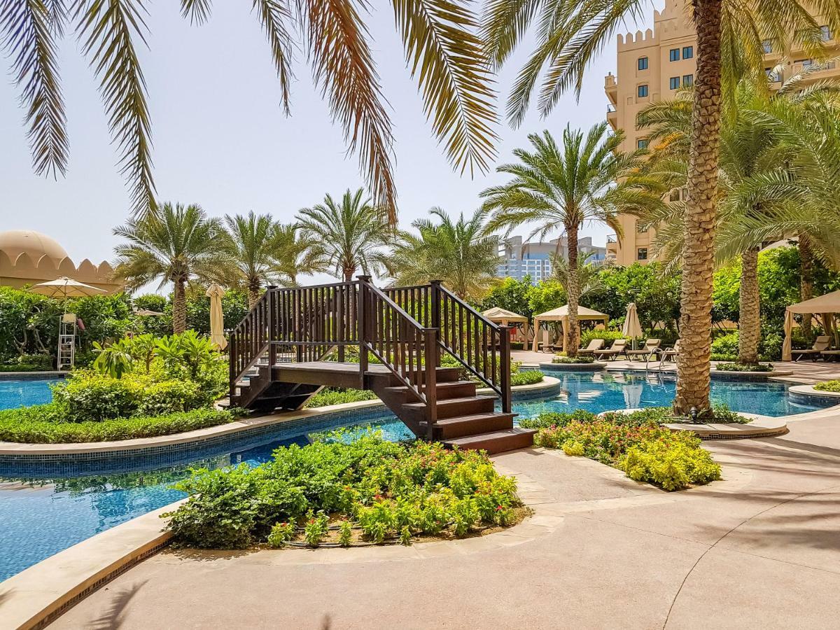 Beachfront Two Bedrooms On Palm Jumeirah By Deluxe Homes Apartment *